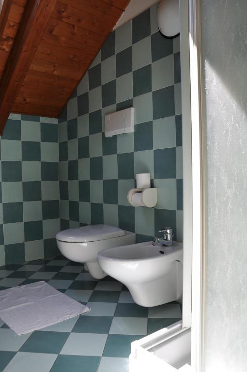 Hotel Ideal Sarche di Calavino Pokoj fotografie